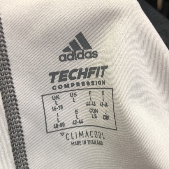 Adidas TechFit Compression Workout Reflective Floral Crop Pants A226 - Picture 6 of 6